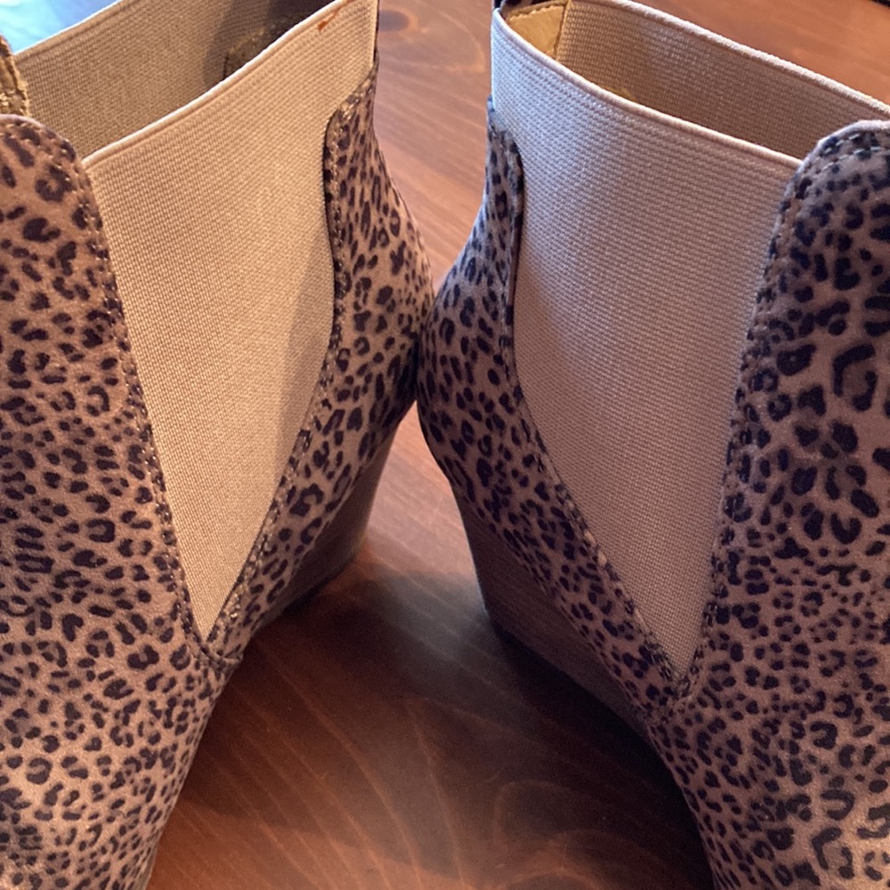 Report Leopard Print Wedges - image 2